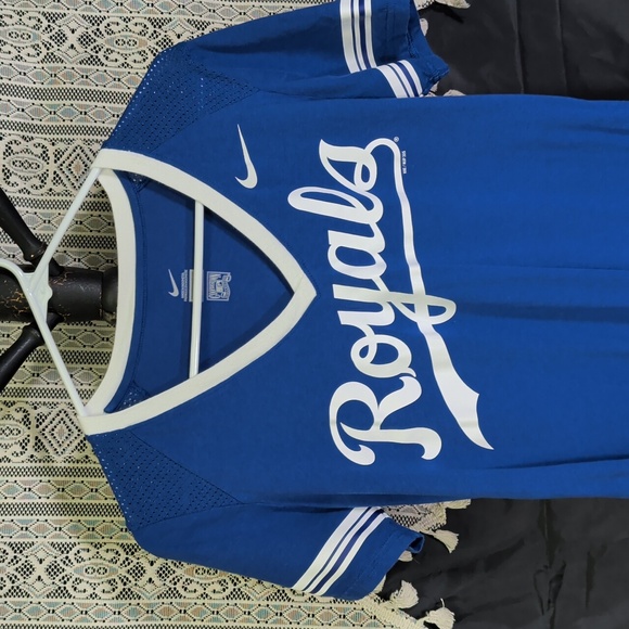 Nike KC Royals Blue V-Neck T-Shirt Ladies Large Top - Picture 1 of 9